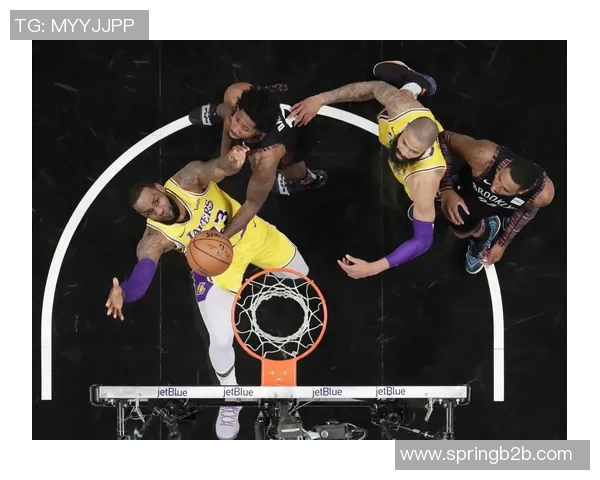 湖人对阵篮网精彩回顾深圳录播全场比赛亮点分析