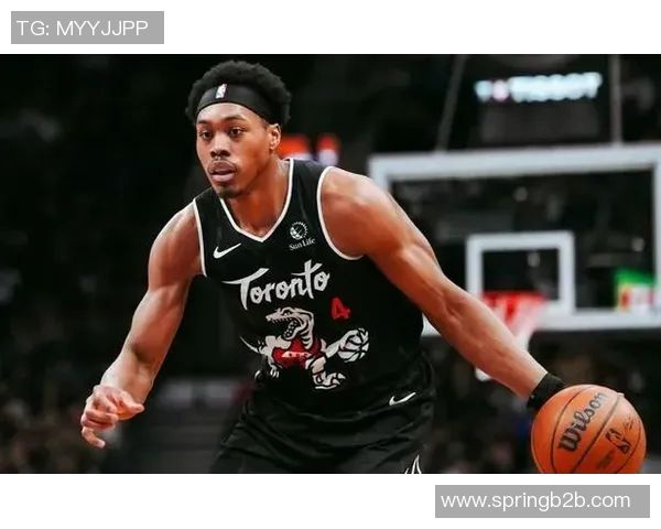 斯科蒂巴恩斯如何在NBA赛场上展现全能才华与领导能力